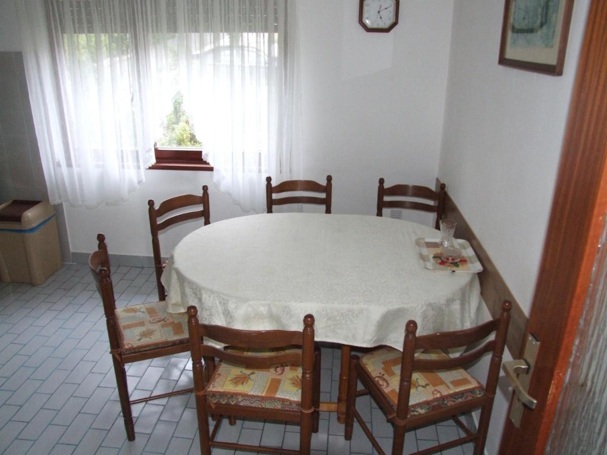 Apartments With A Parking Space Dramalj, Crikvenica - 5576 Kültér fotó